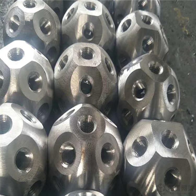 包头螺栓球网架加工安装方法